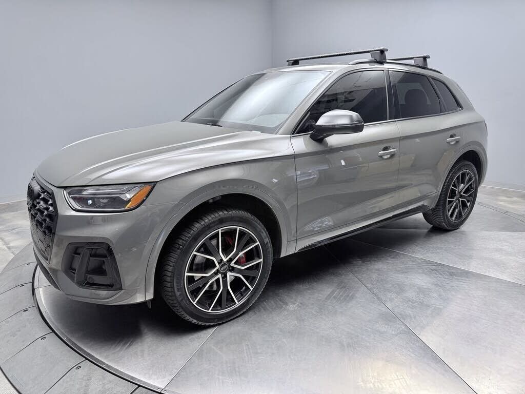 2024 AUDI SQ5