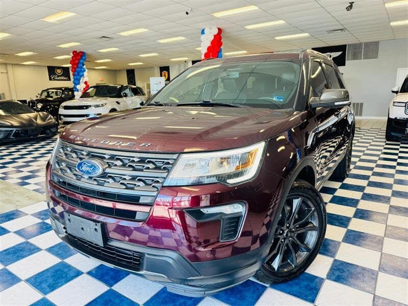 2018 FORD Explorer