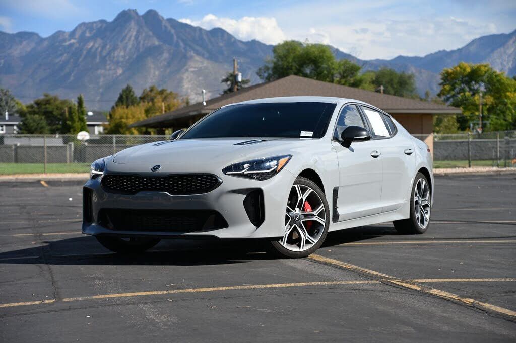 2021 KIA Stinger