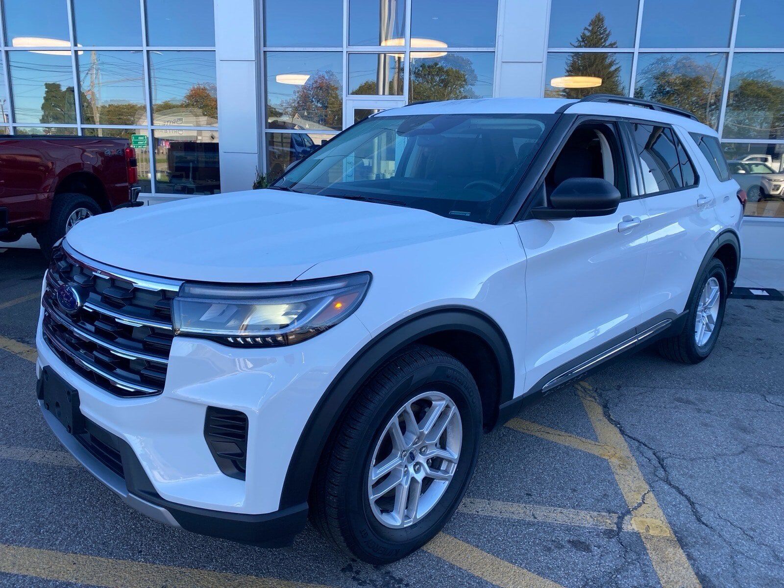 2025 FORD Explorer
