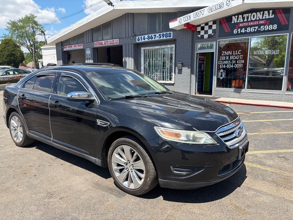 2011 FORD Taurus