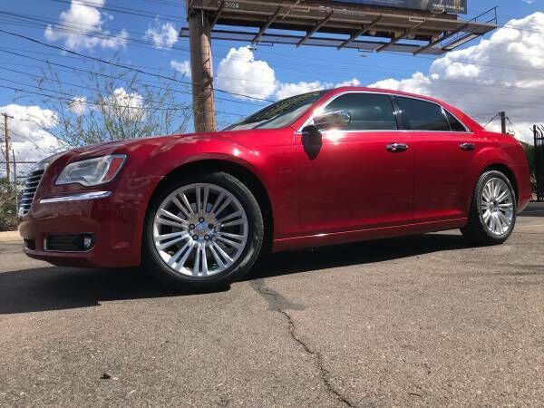 2011 CHRYSLER 300C