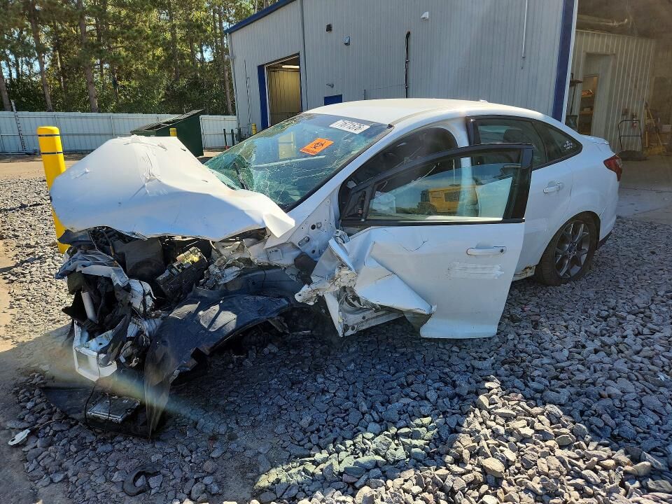 2014 FORD Focus
