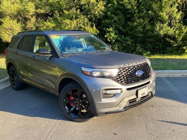 2023 FORD Explorer