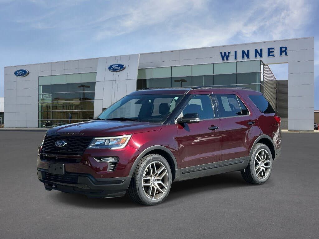 2018 FORD Explorer