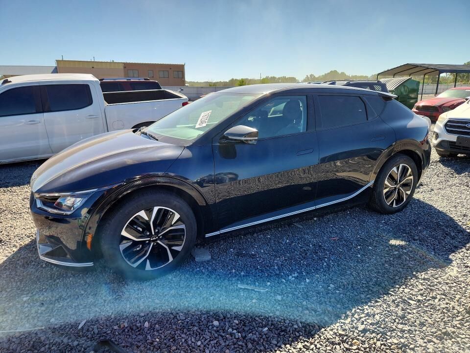 2023 KIA EV6