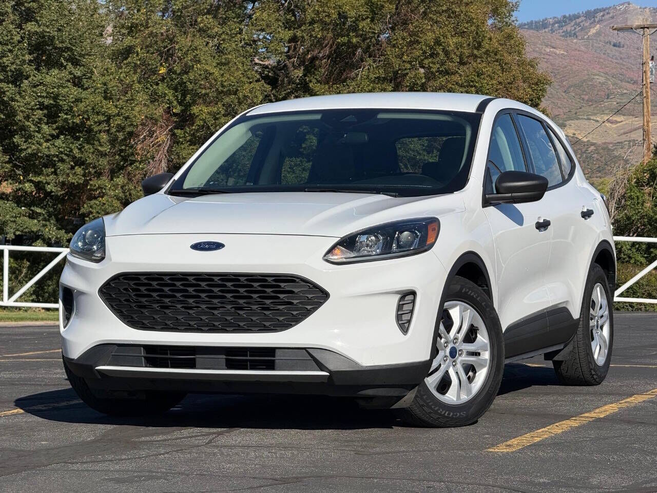 2020 FORD Escape
