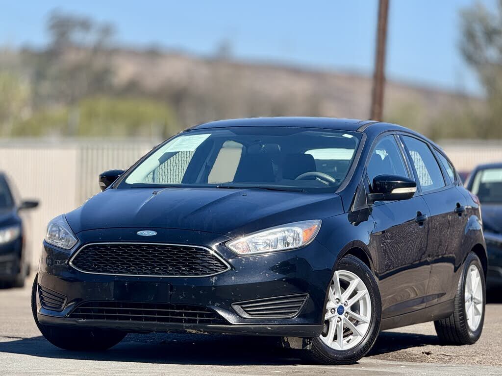 2017 FORD Focus