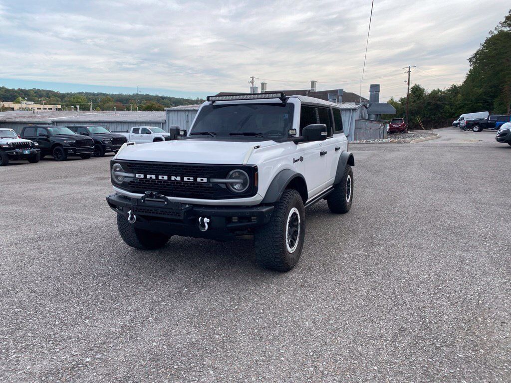 2023 FORD Bronco