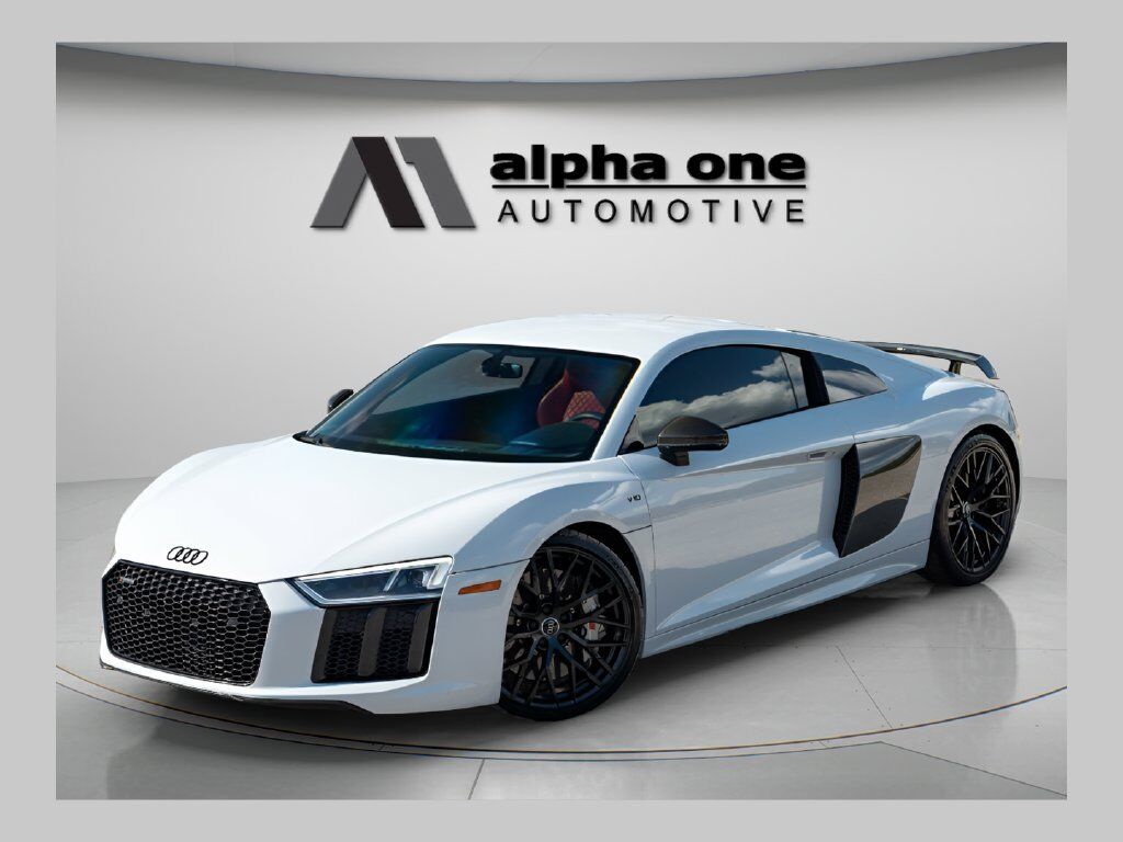 2018 AUDI R8