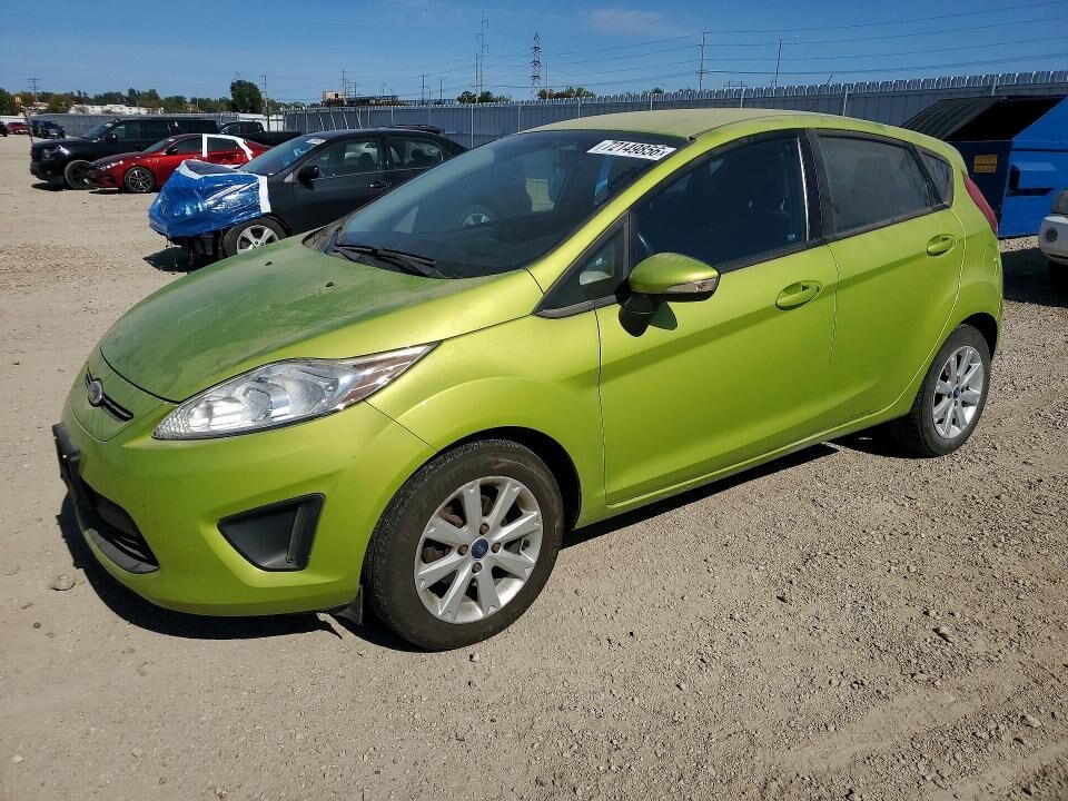 2013 FORD Fiesta
