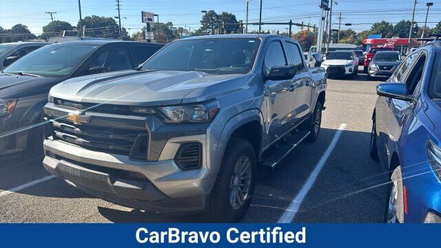 2025 CHEVROLET Colorado