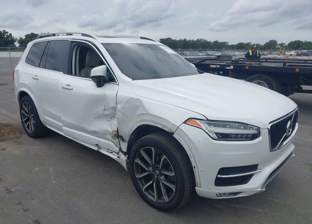 2018 VOLVO XC90