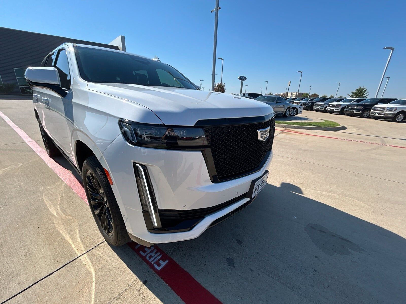 2024 CADILLAC Escalade