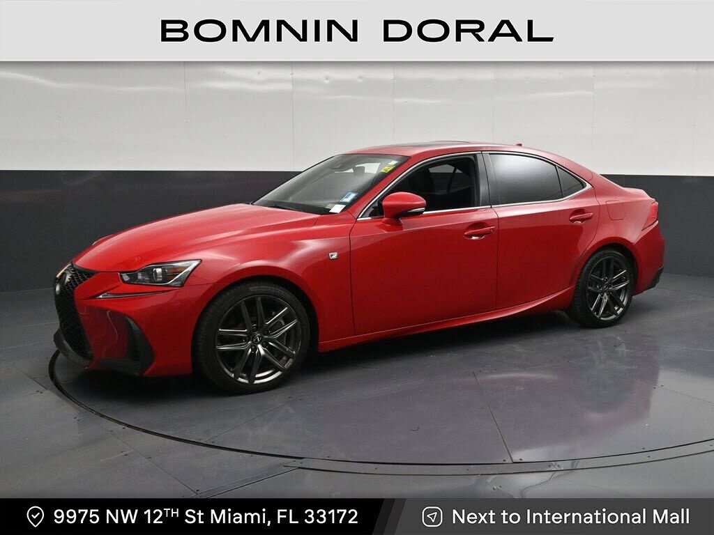 2019 LEXUS IS