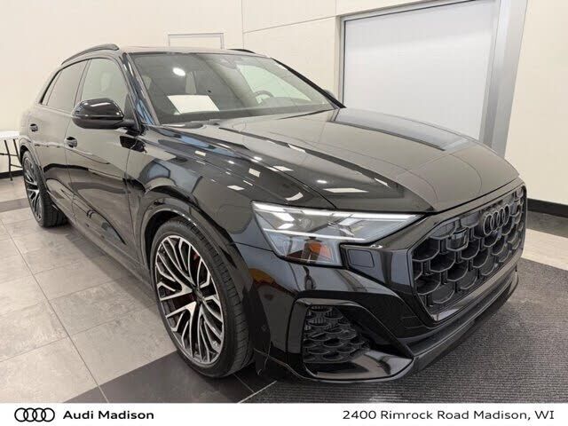 2024 AUDI SQ8