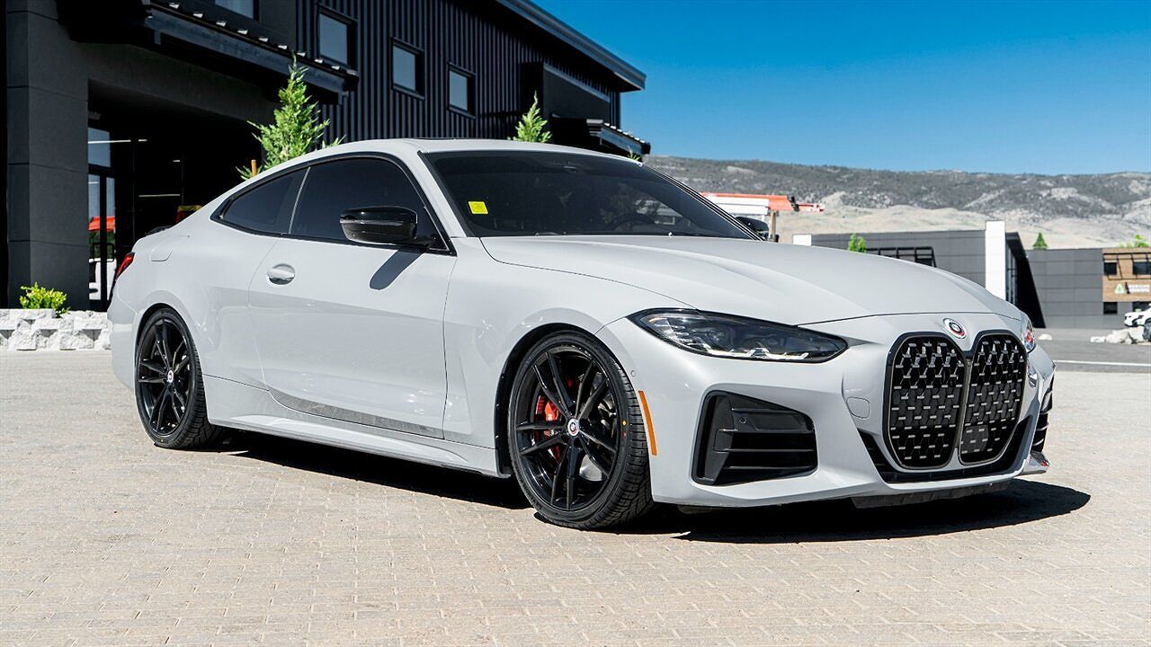 2023 BMW M4
