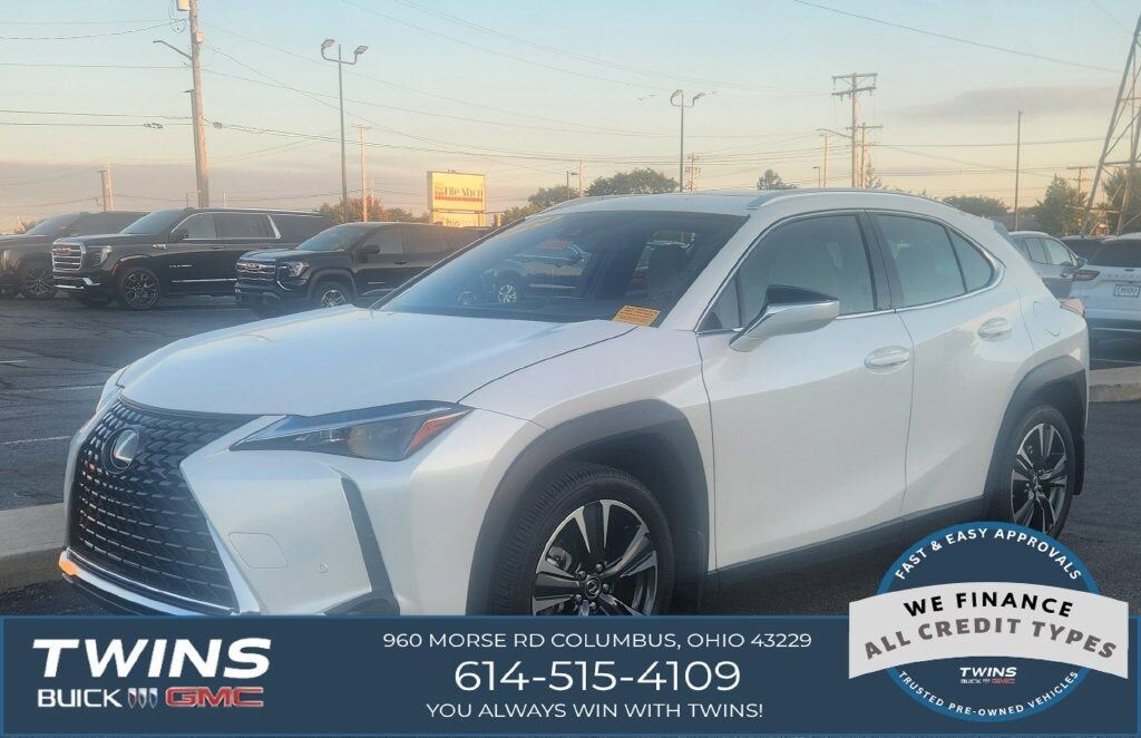 2024 LEXUS UX