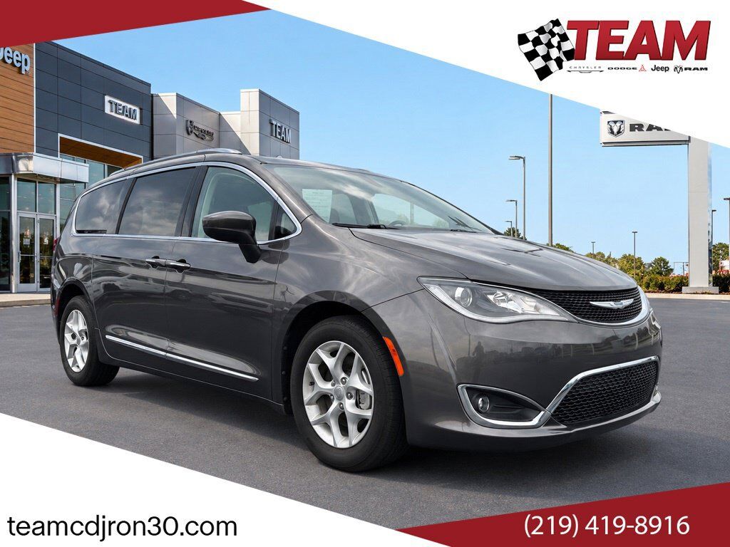 2017 CHRYSLER Pacifica