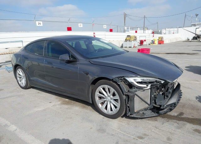 2018 TESLA Model S
