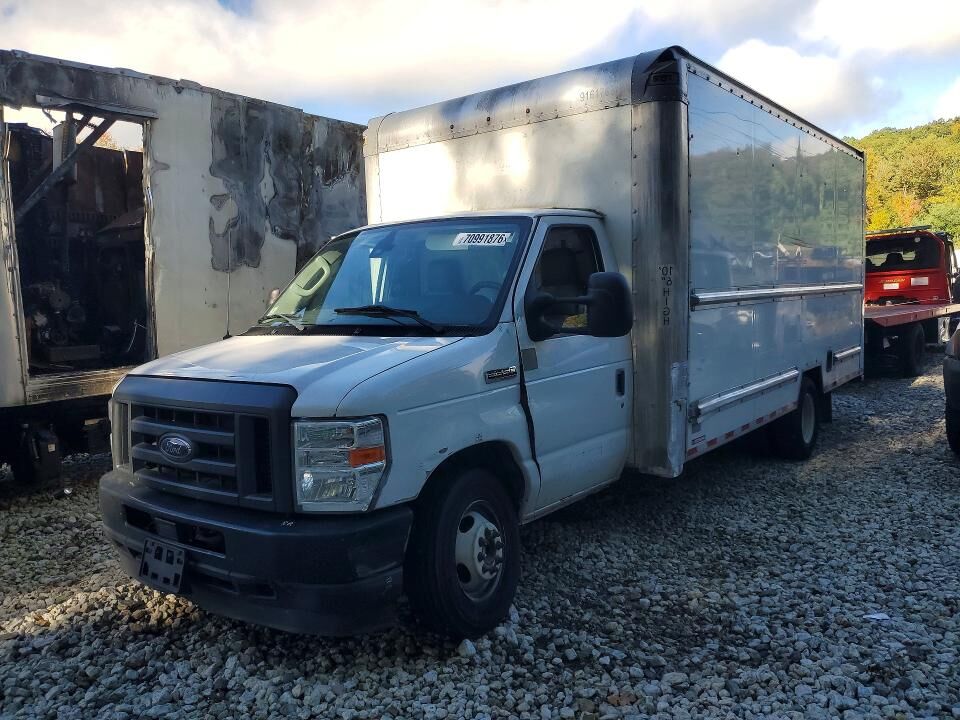 2021 FORD E-350