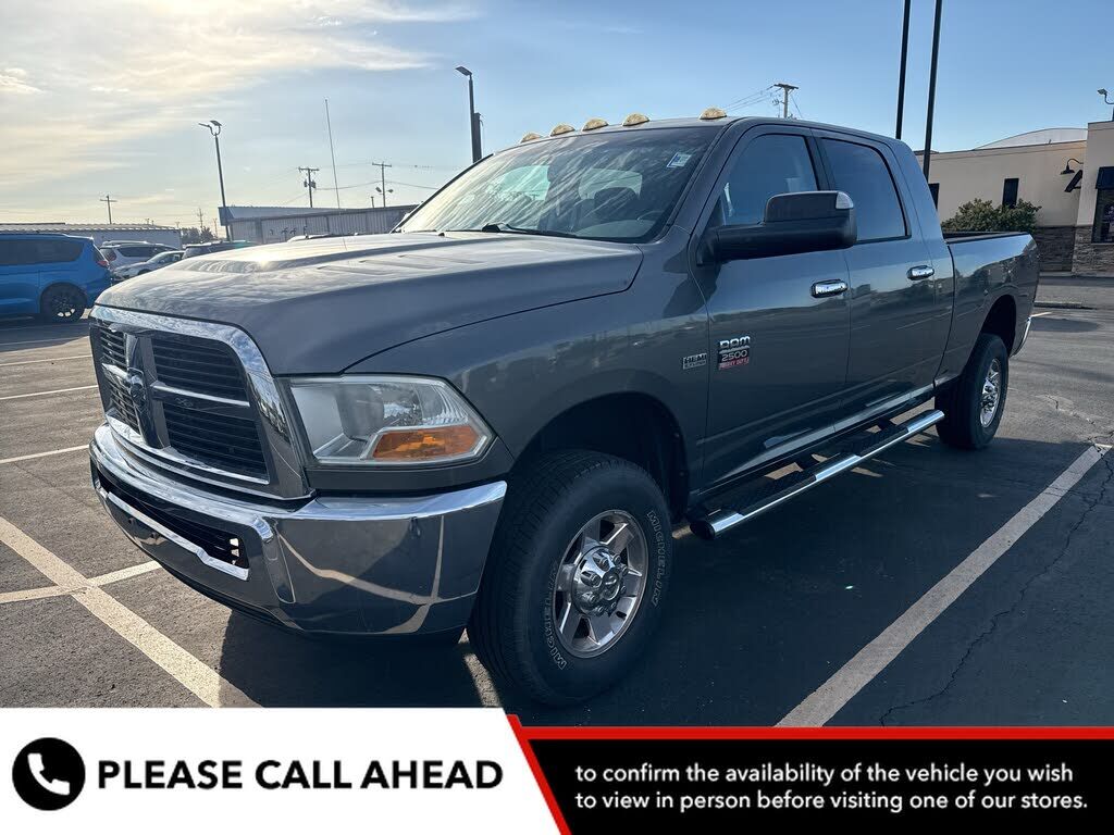 2012 DODGE Ram