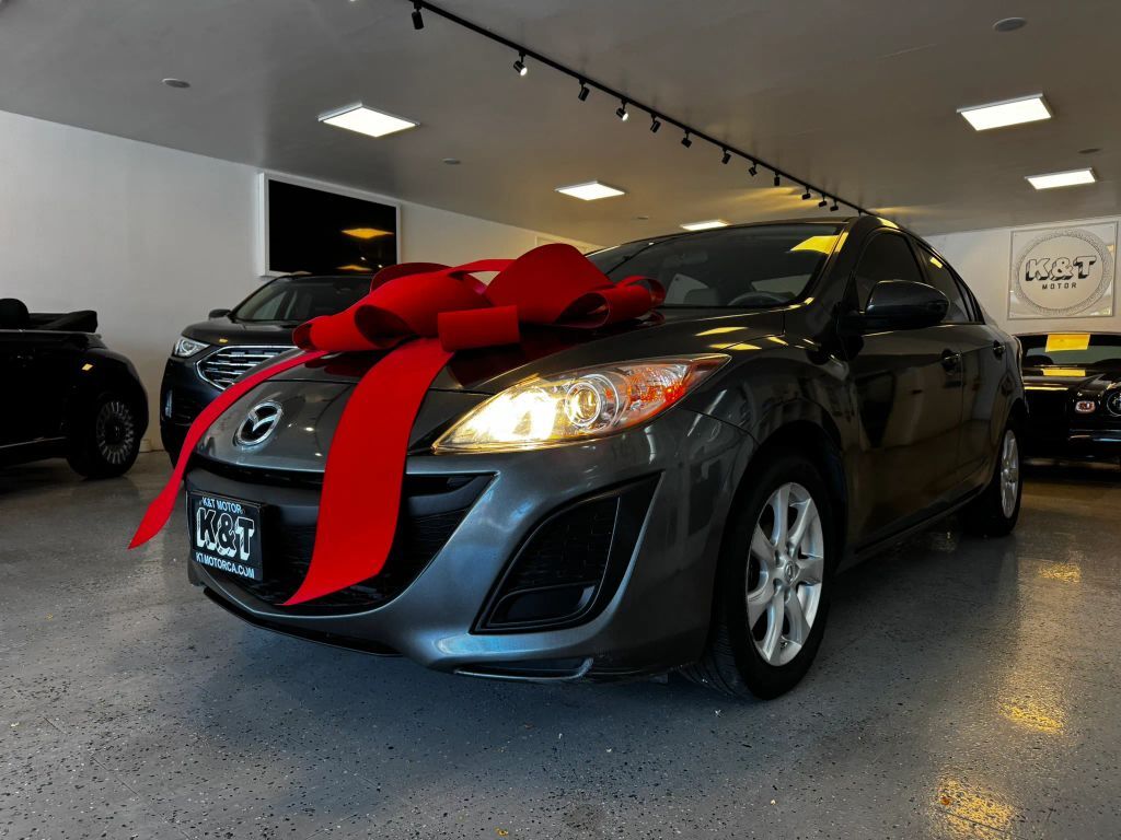2010 MAZDA Mazda3