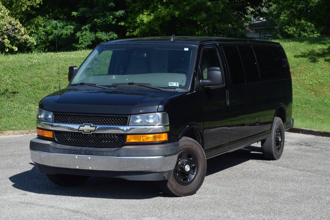 2018 CHEVROLET Express