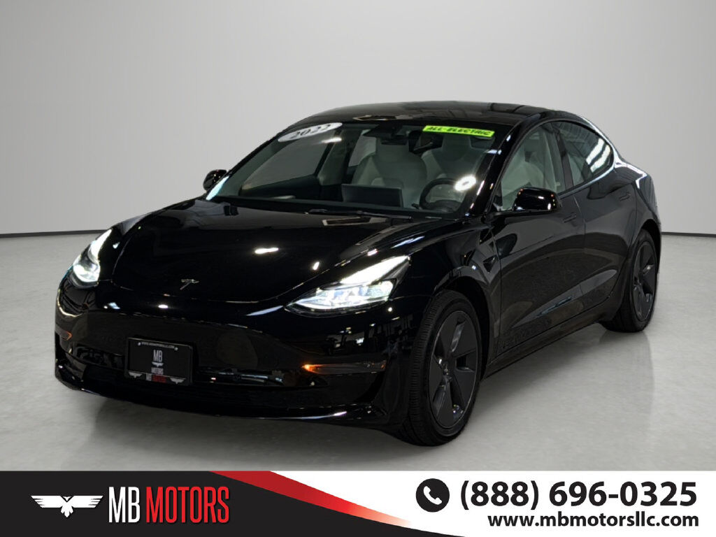 2022 TESLA Model 3