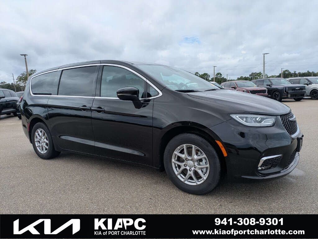 2025 CHRYSLER Pacifica