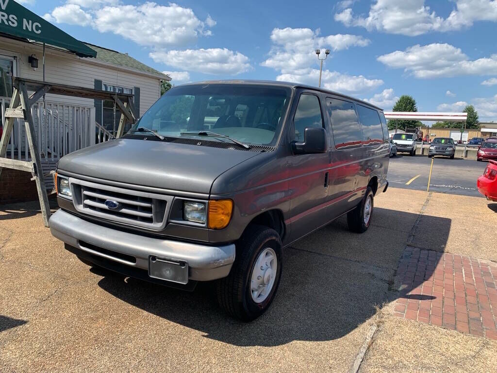 2007 FORD E-350