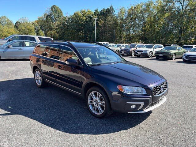 2016 VOLVO XC70
