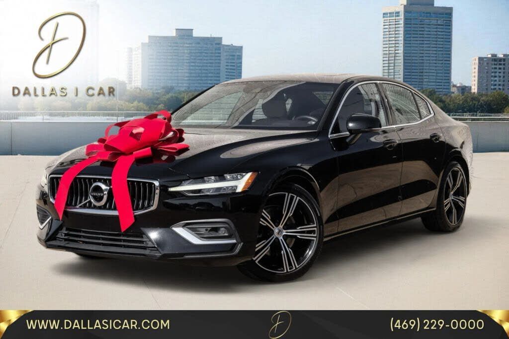 2020 VOLVO S60