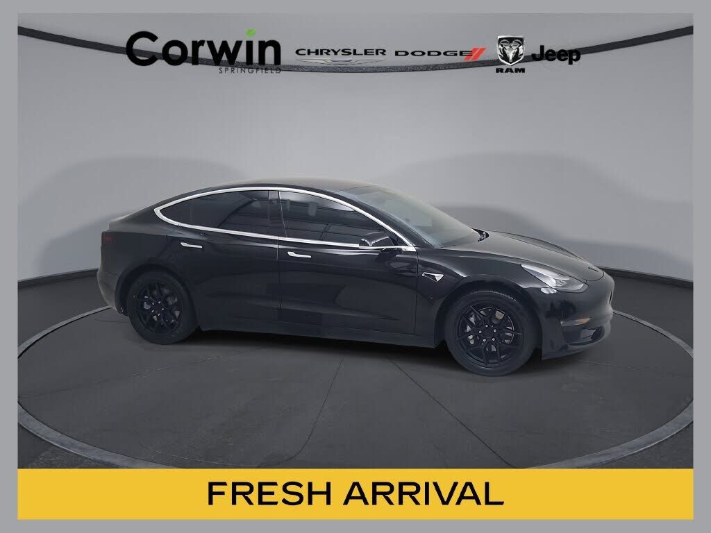 2019 TESLA Model 3