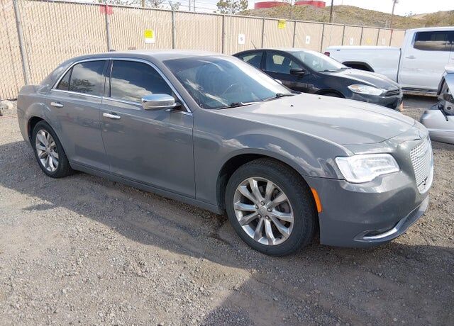 2018 CHRYSLER 300