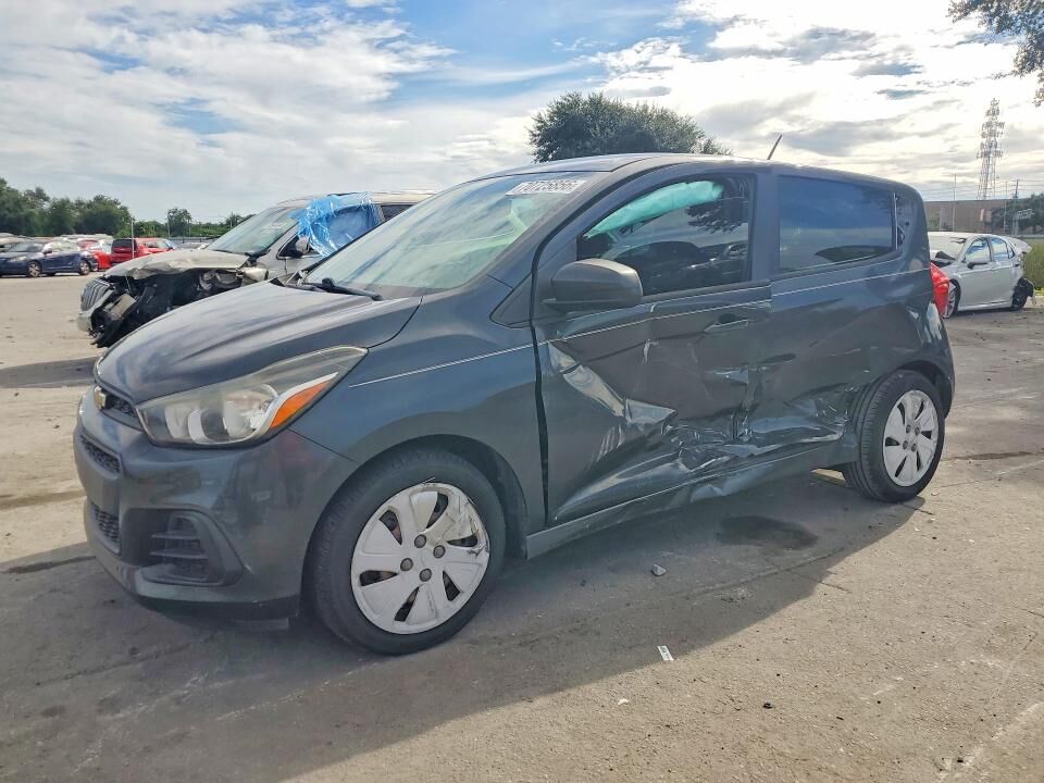 2017 CHEVROLET Spark