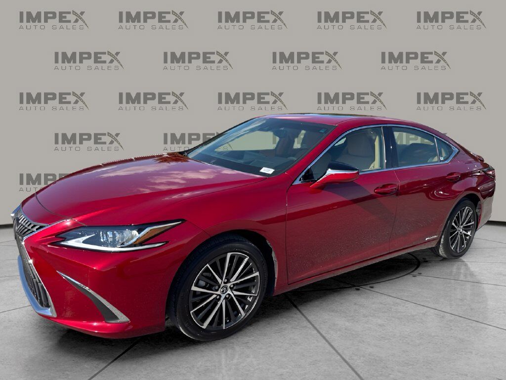 2022 LEXUS ES