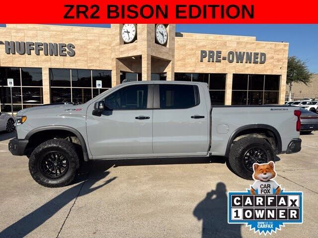 2024 CHEVROLET Silverado