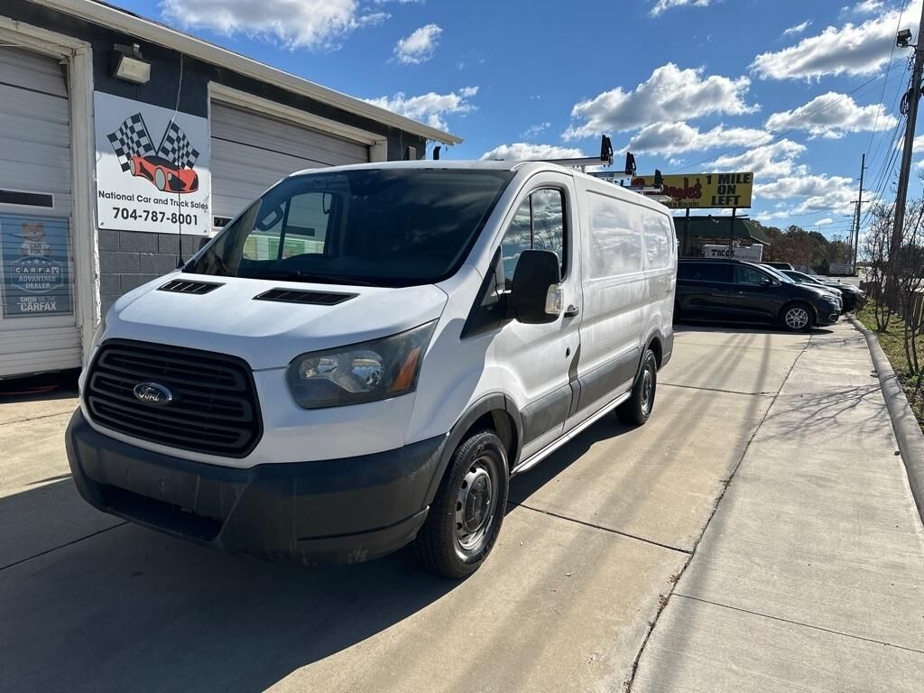 2015 FORD Transit