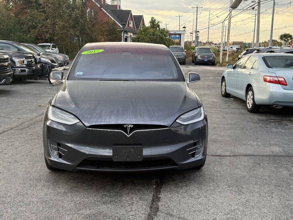 2017 TESLA Model X