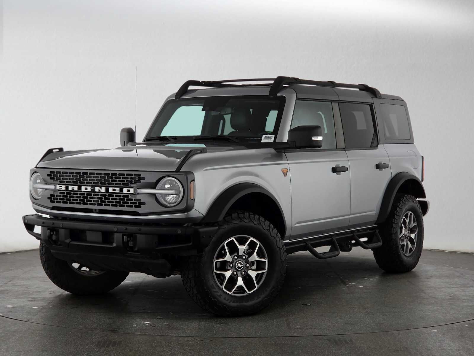 2024 FORD Bronco