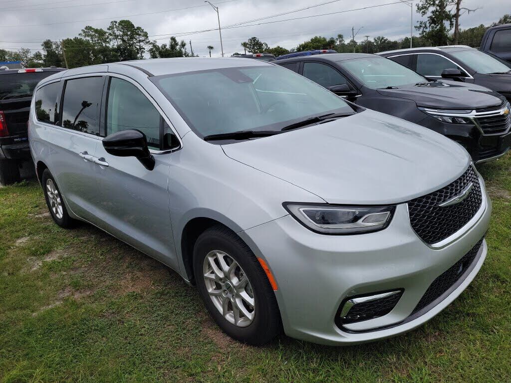 2024 CHRYSLER Pacifica