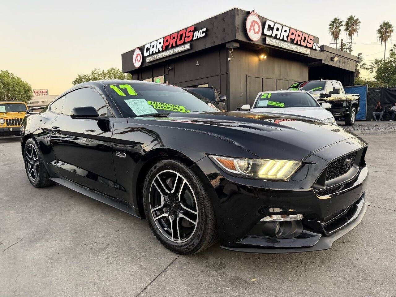 2017 FORD Mustang