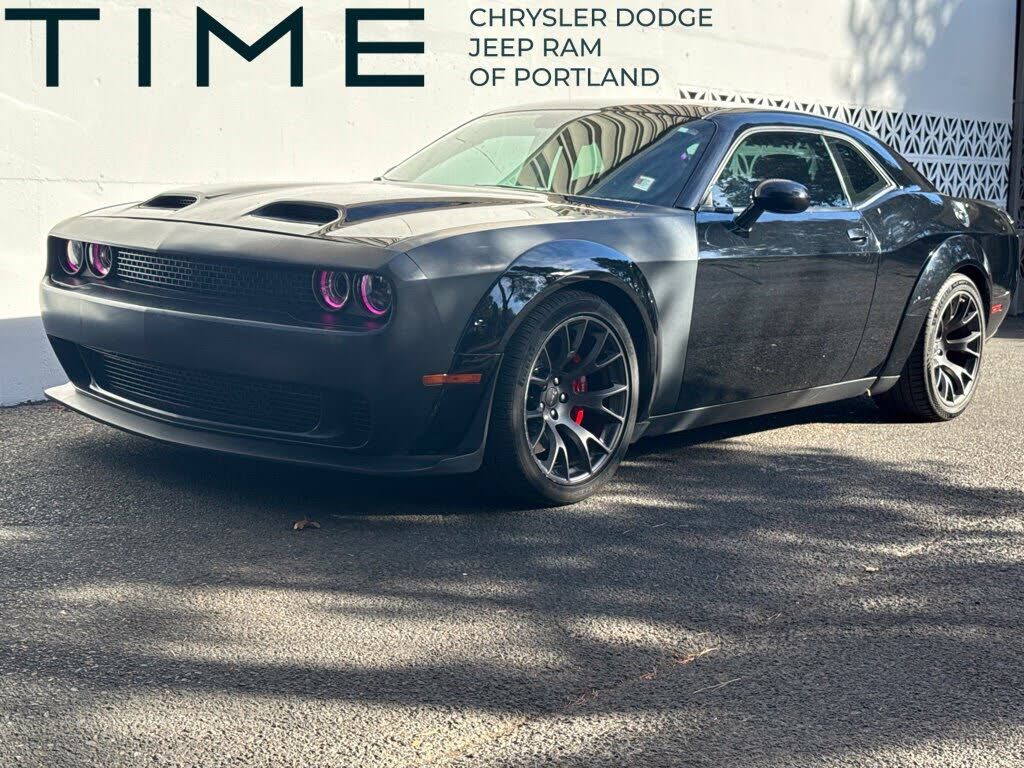 2020 DODGE Challenger