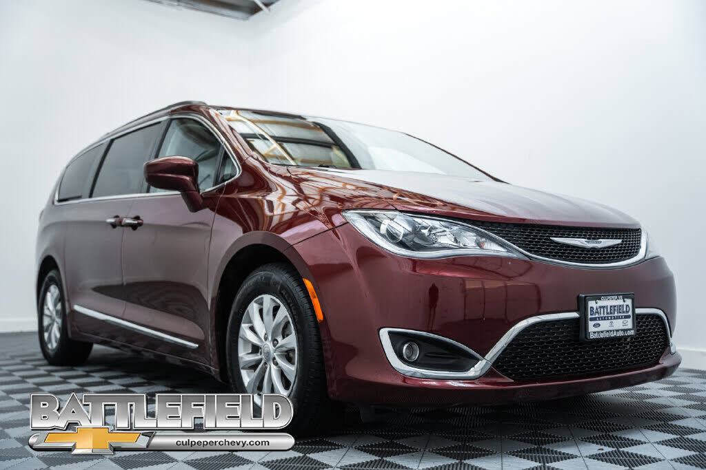 2017 CHRYSLER Pacifica