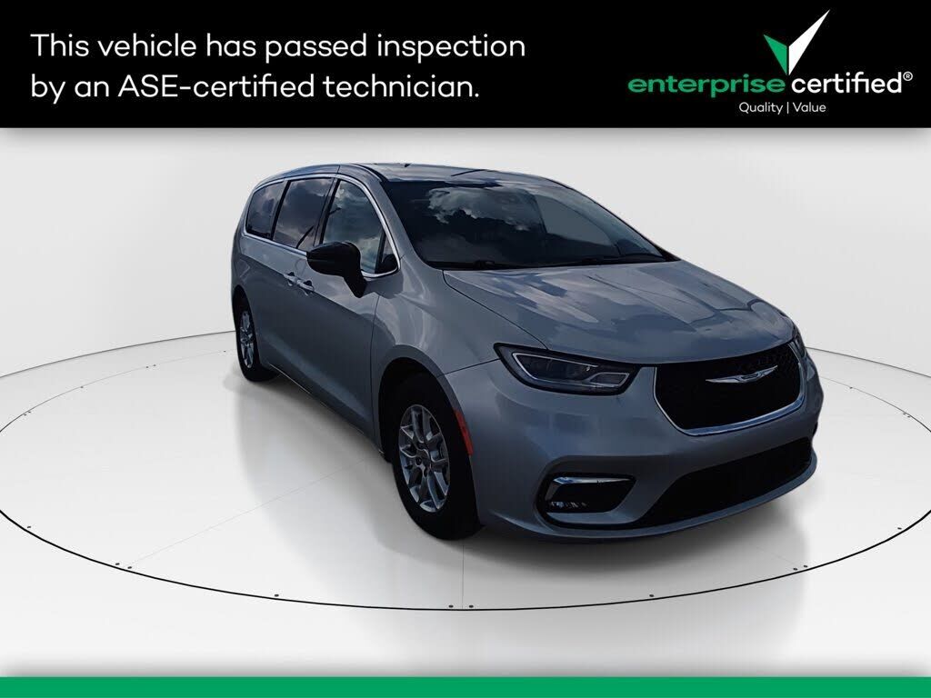 2024 CHRYSLER Pacifica
