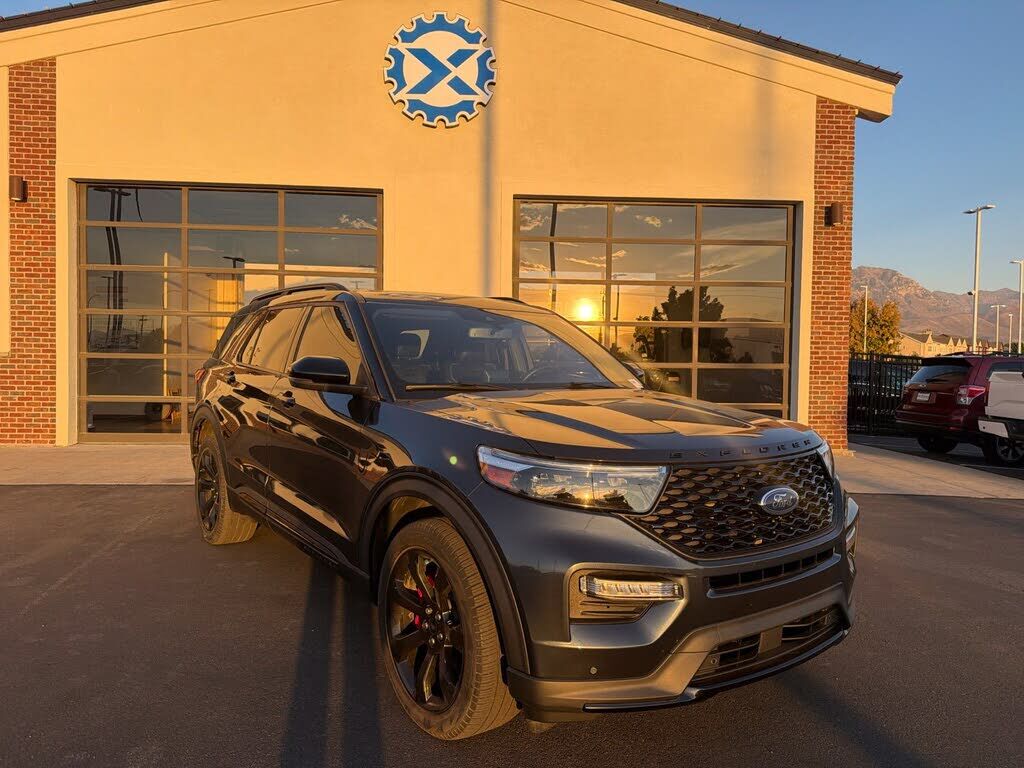 2023 FORD Explorer