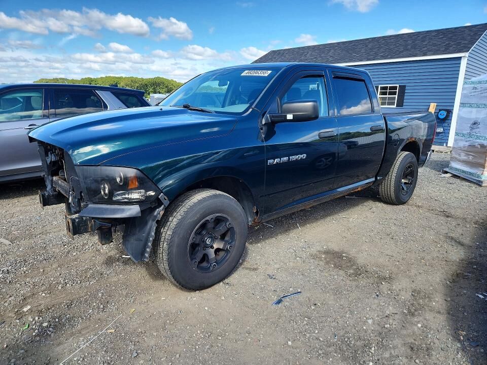 2011 DODGE Ram