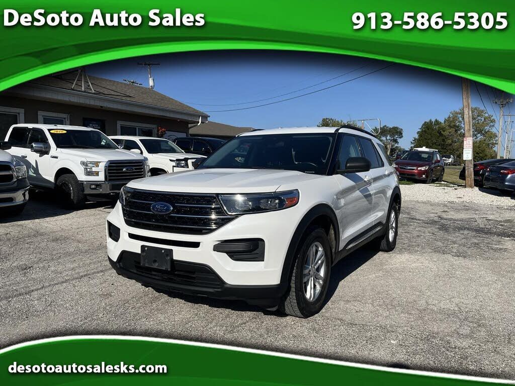 2021 FORD Explorer
