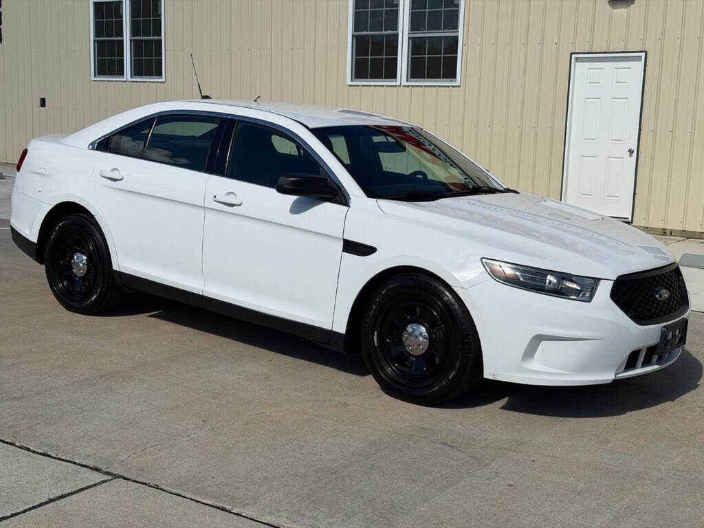 2017 FORD Taurus